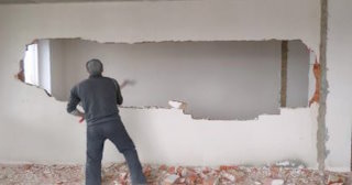 Демонтаж стен в квартире в Выксе – цена от 736 рублей. - Сварной-Вкс